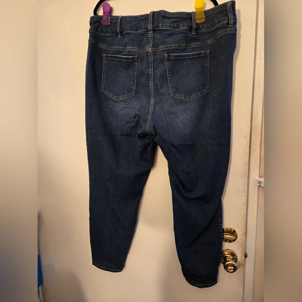 Torrid 3 Button High-Rise Jegging 24R (e) - Picture 3 of 5